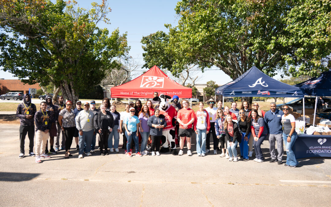 ATLANTA BRAVES x GRSC – FOOD DISTRIBUTION HELD AT RESTORATION STOREHOUSE